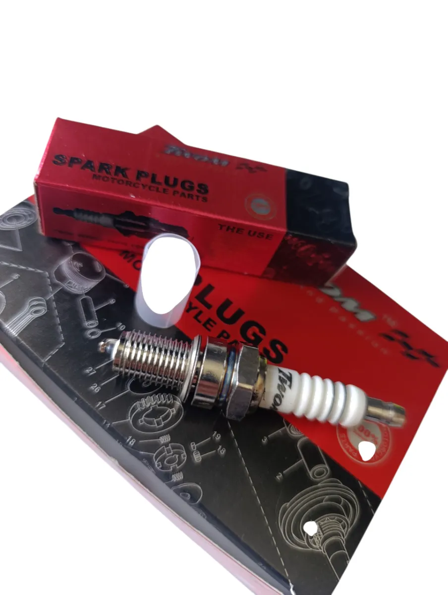 Bujías para motos D8TC